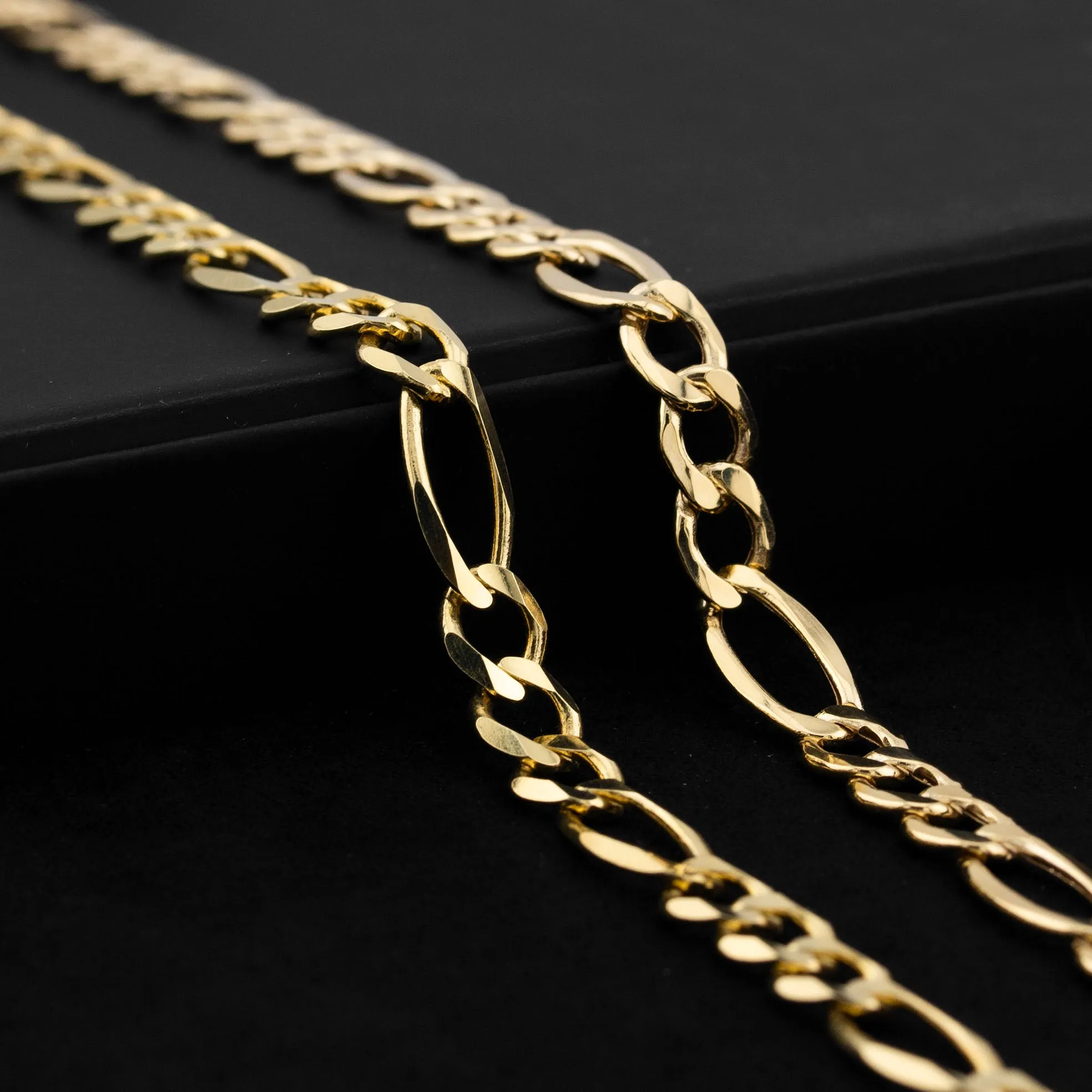 10K Gold Figaro Necklace / 7 MM