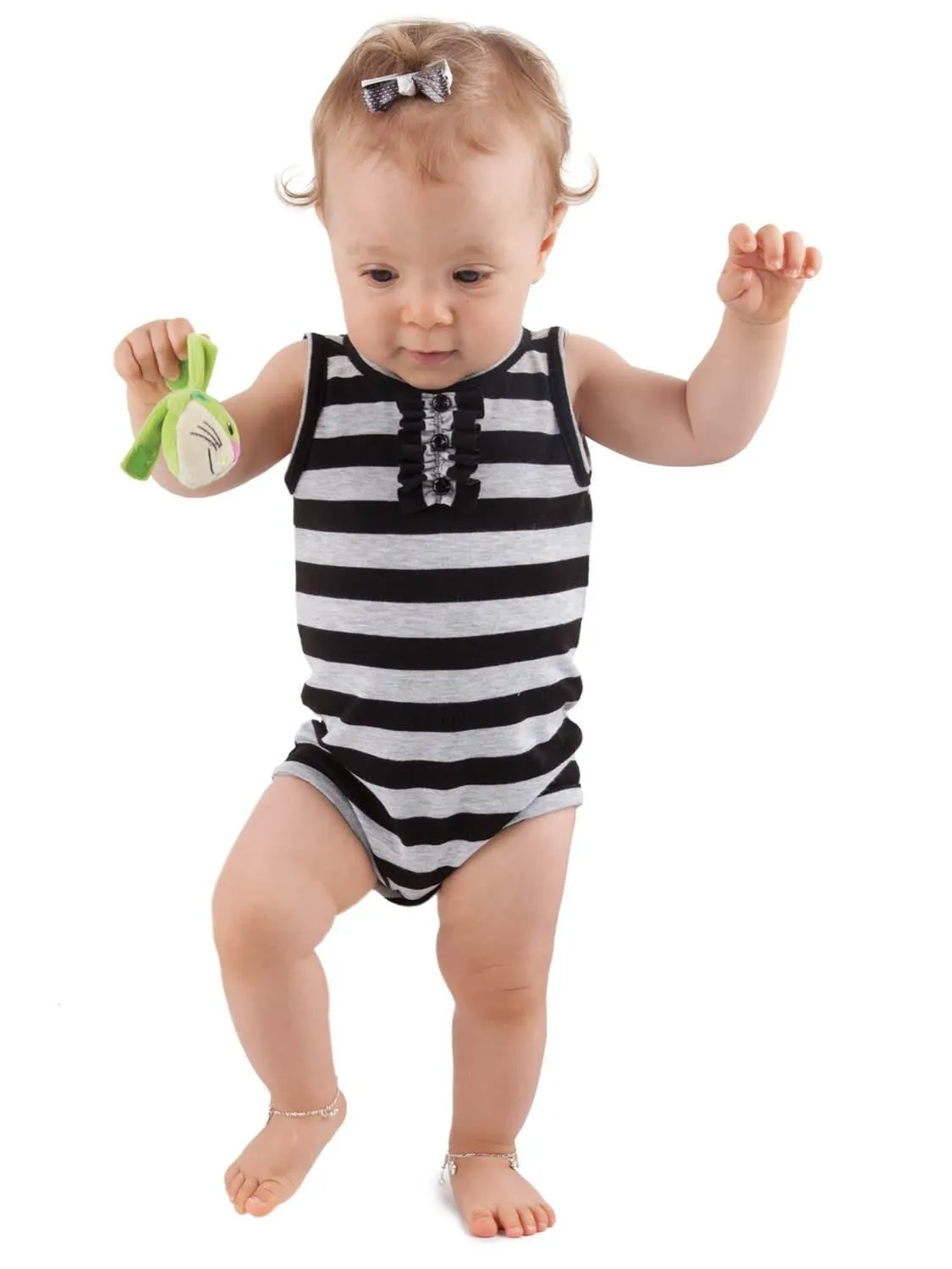 3133 // Bodysuits for babies