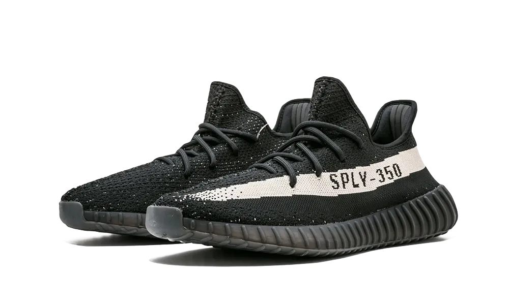 Adidas Yeezy Boost 350 V2 Core Black White (Oreo)