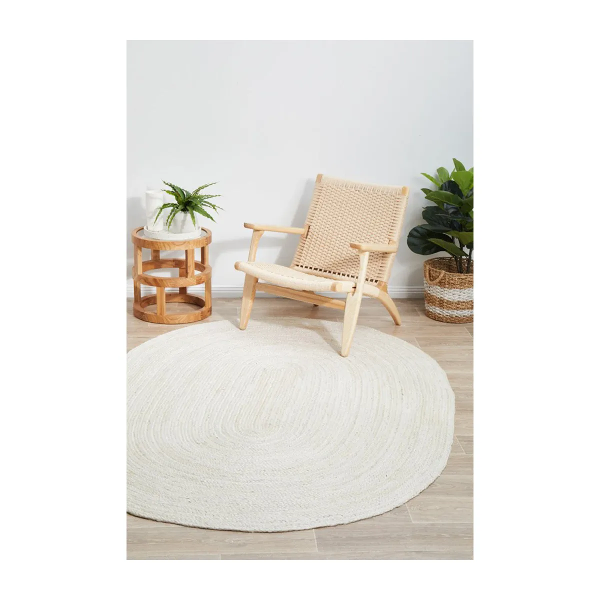 Bondi Oval Rug (White)