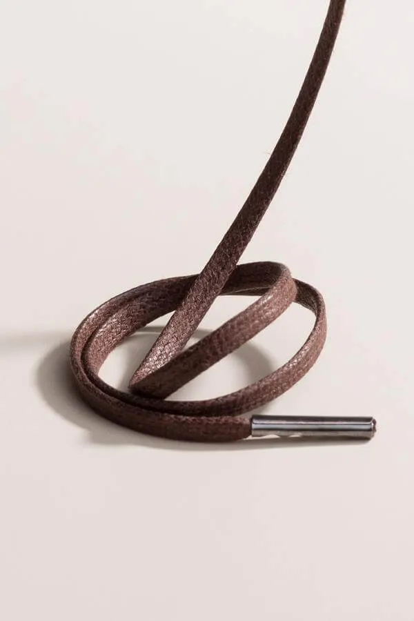 Chocolate Brown | Flat Waxed Shoelaces