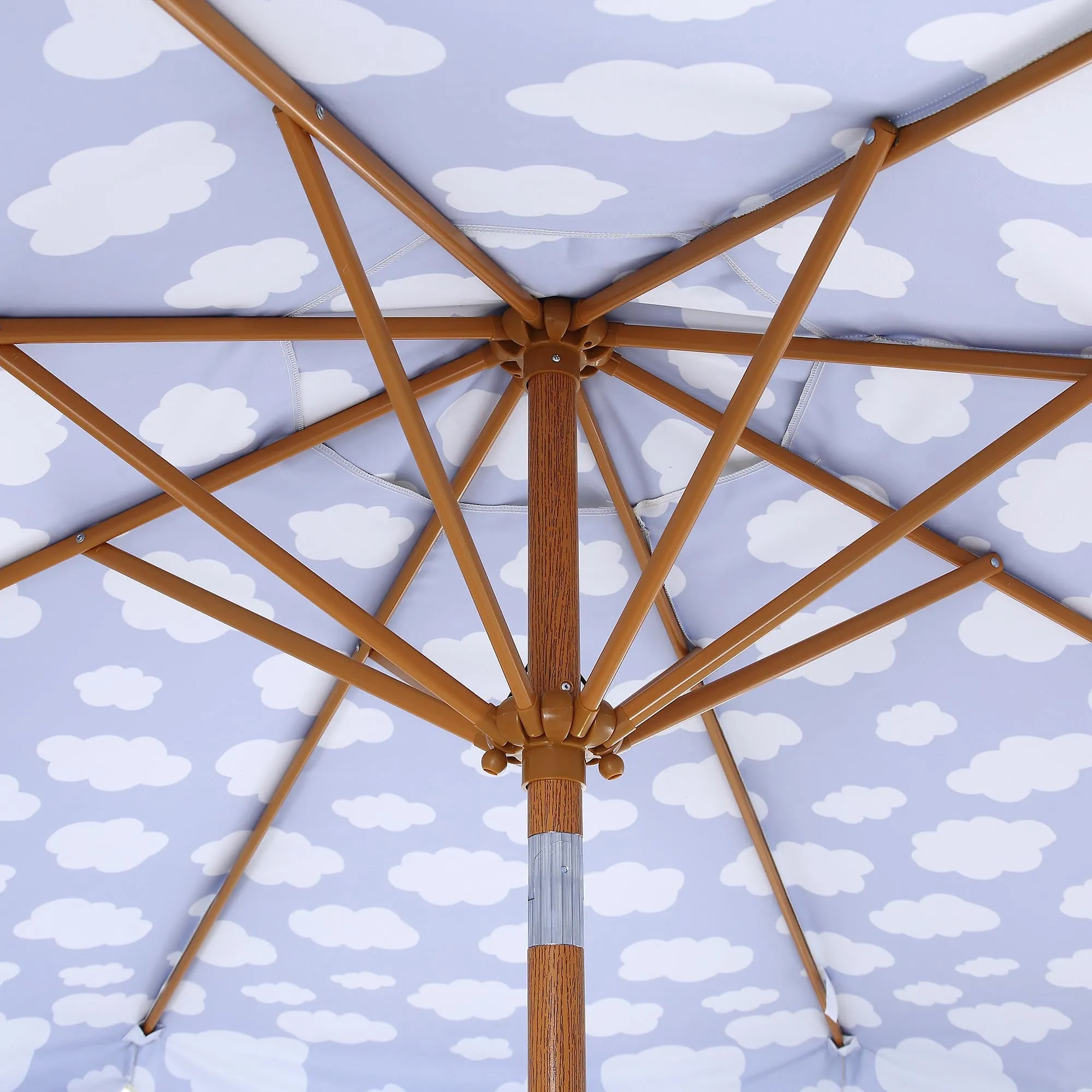 Cloud Pattern 2.6M Octagonal Tassel Parasol with Aluminium Tilt