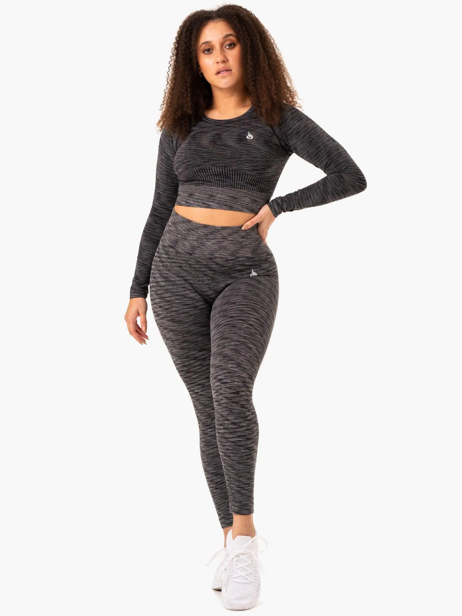 Evolve Seamless Long Sleeve Top - Black