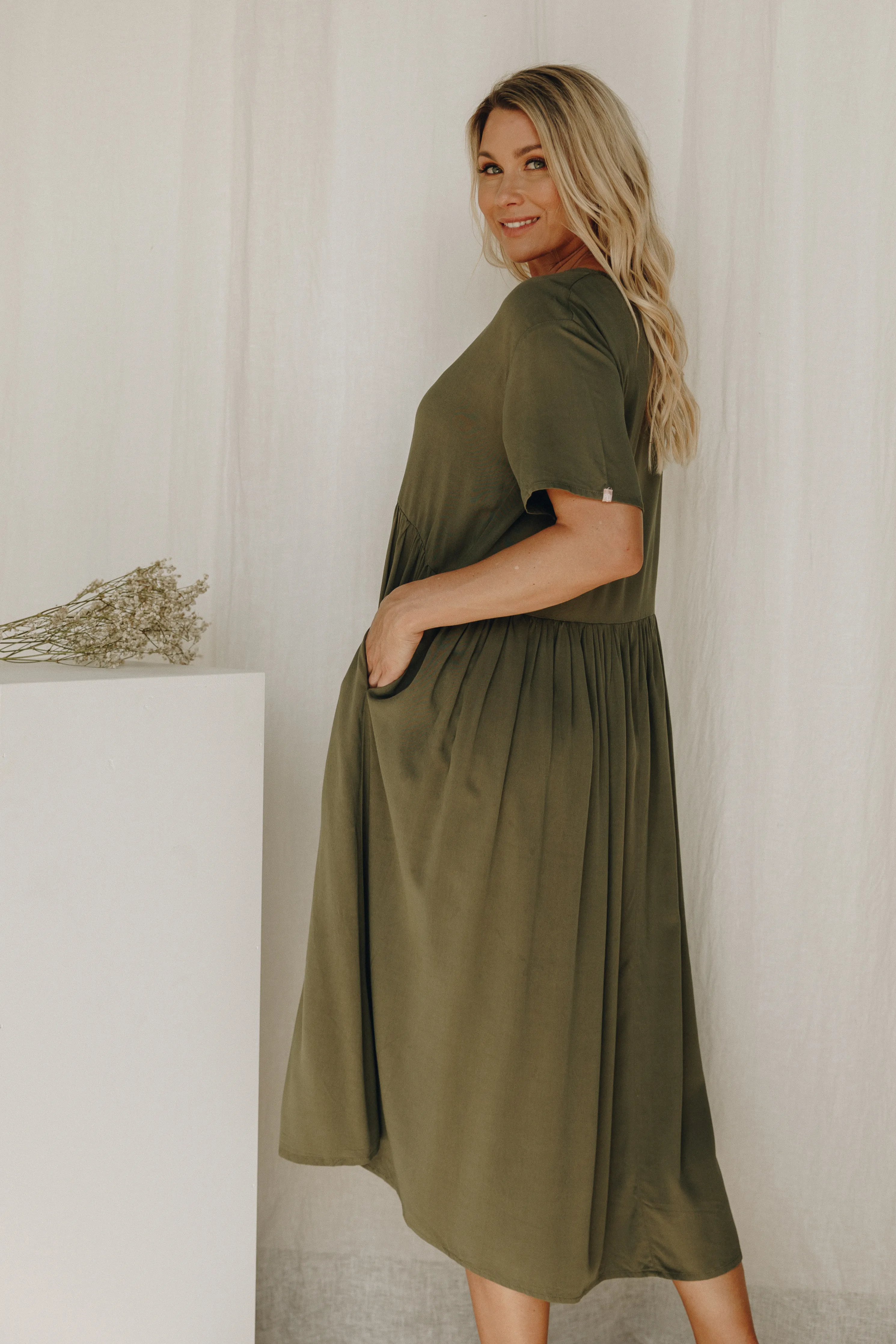 FINAL SALE Wander Dress in Khaki