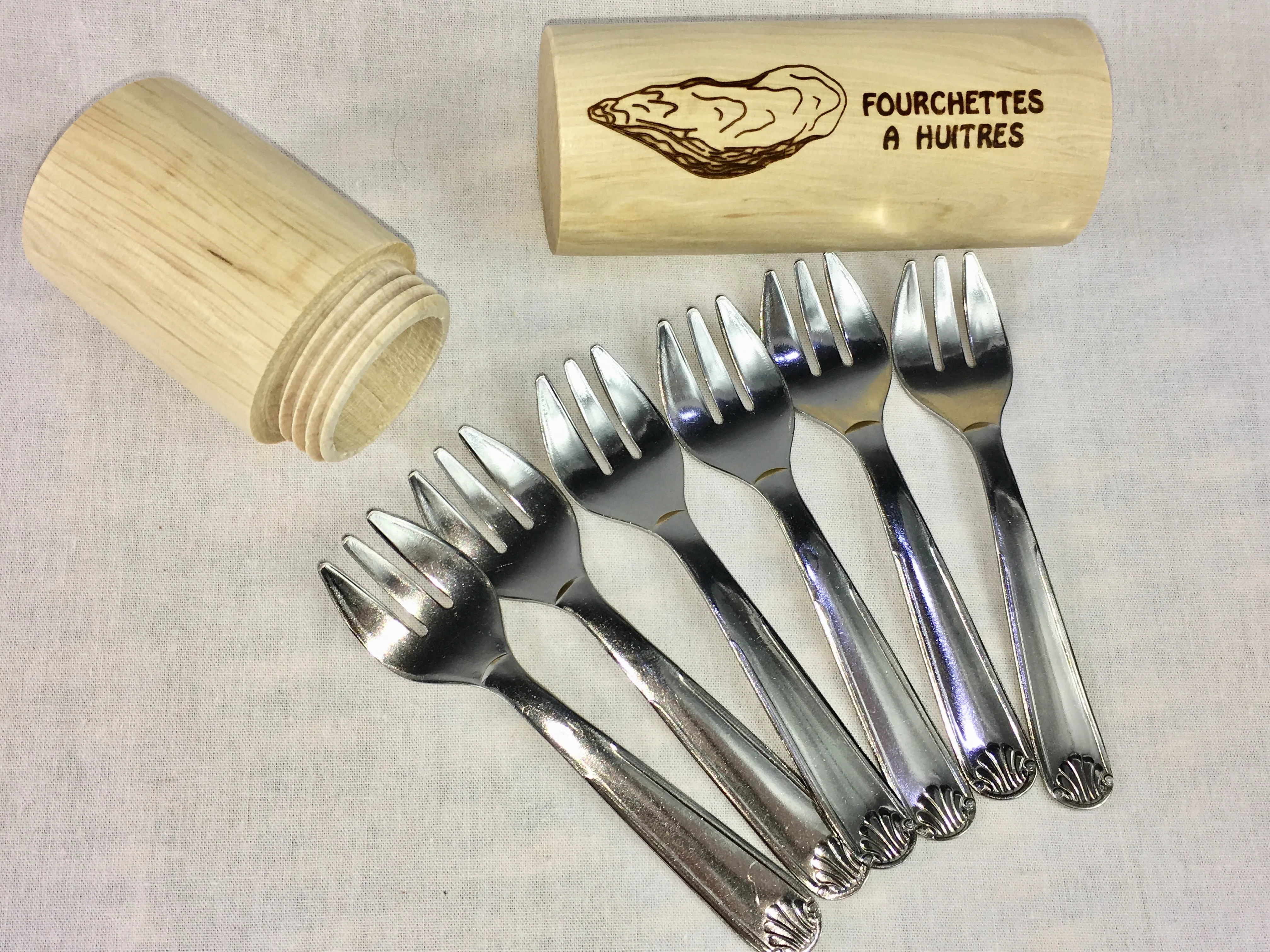 French Oyster Forks Set in Wooden Case - Fourchettes à Huitres