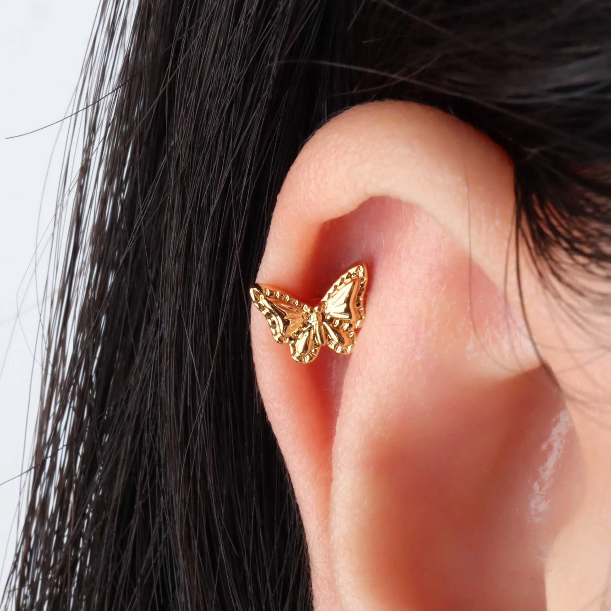 Glamor Butterfly Stud