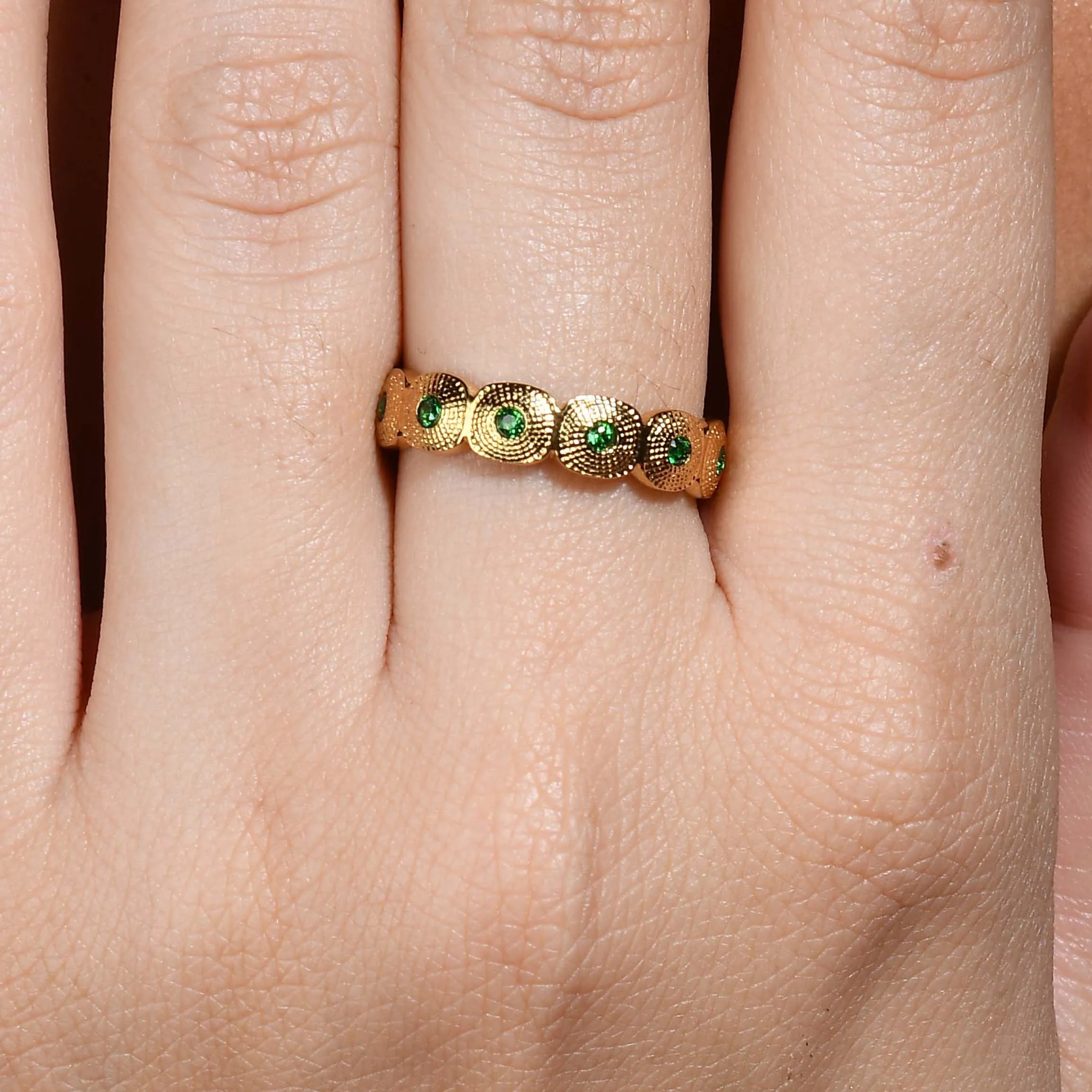 Green Gem Honeycomb Shaped Band Ring