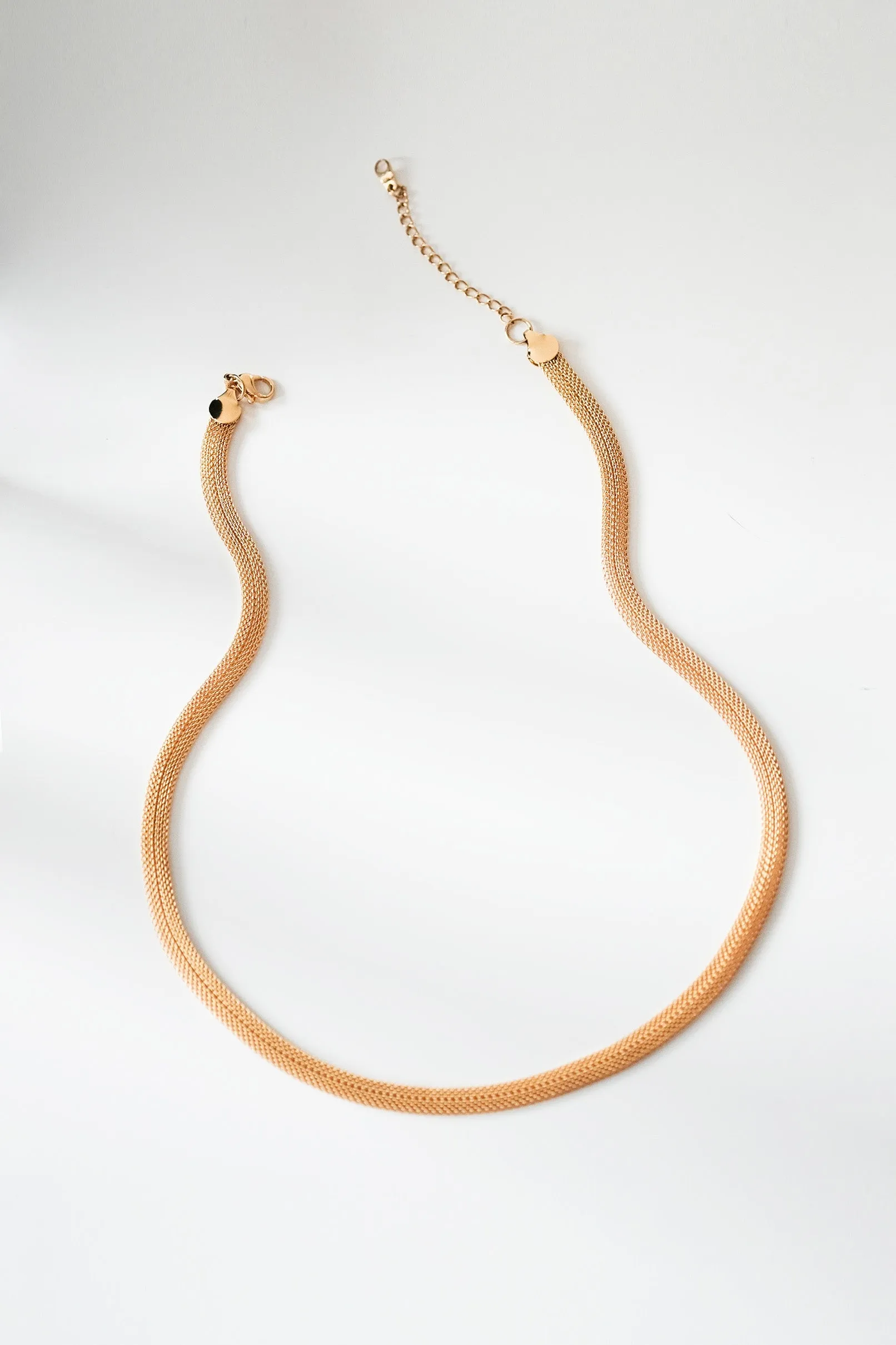 Lorena Necklace :: Gold