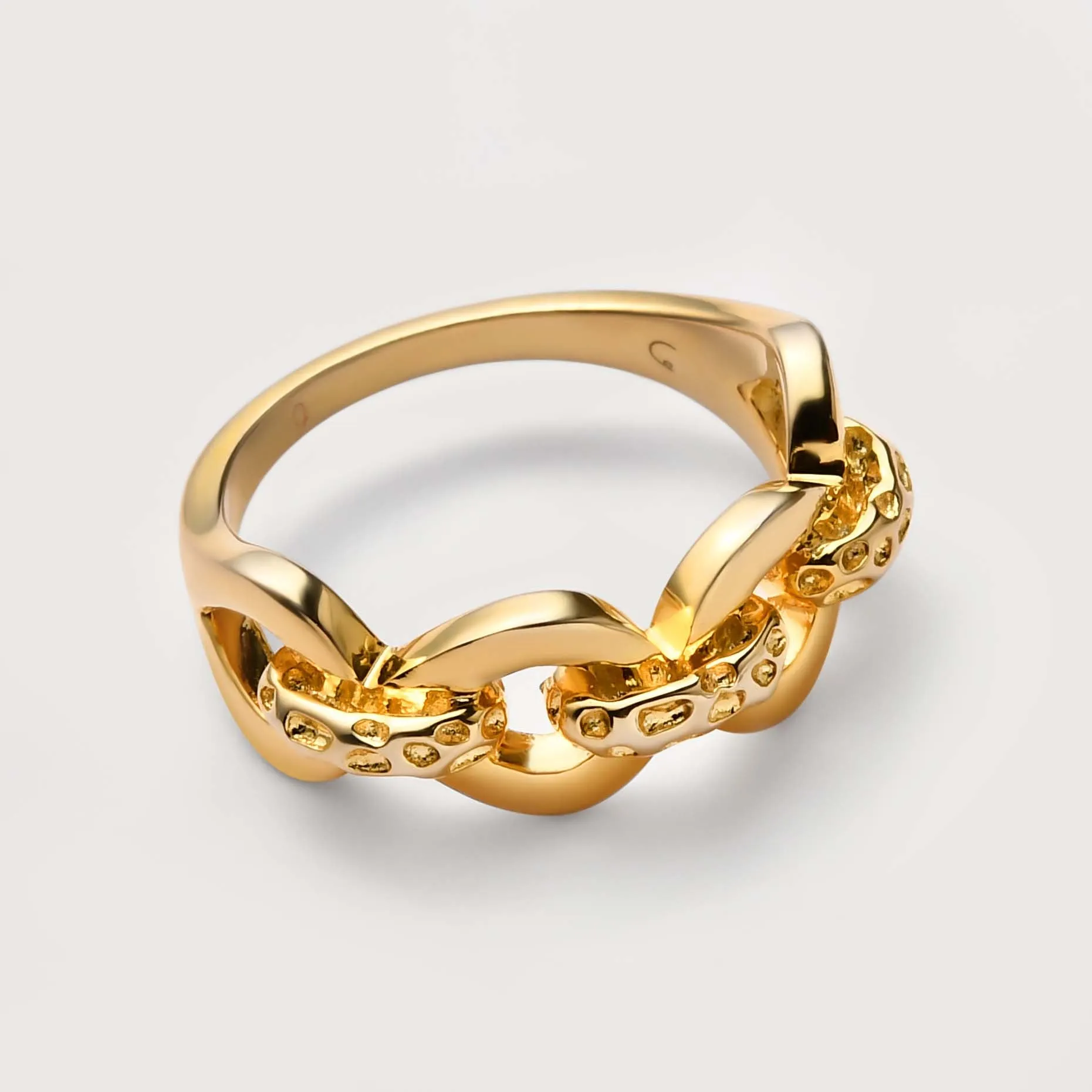 Love Link Ring