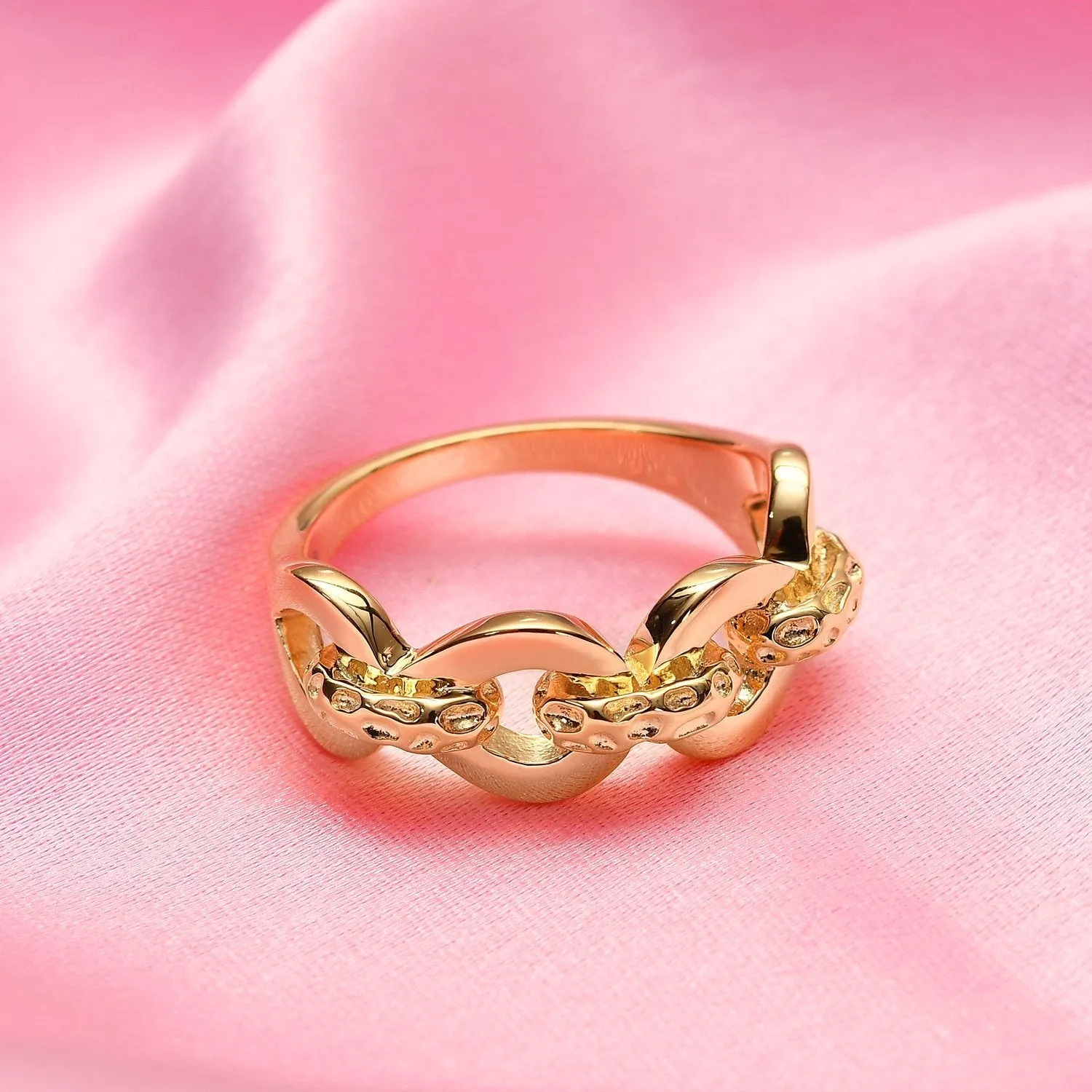 Love Link Ring