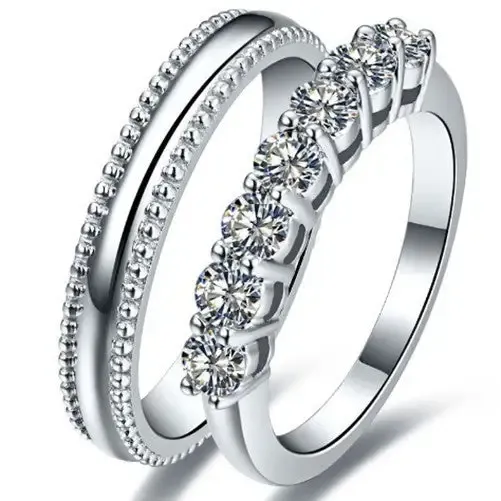 Manaris Moissanite Half Eternity and Milgrain Detailed Wedding Rings in 18K gold