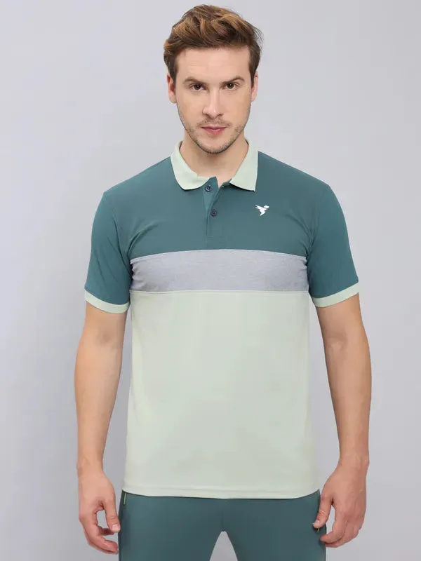 Men Colorblock Slim Fit Polo T-shirt with MATPIQ