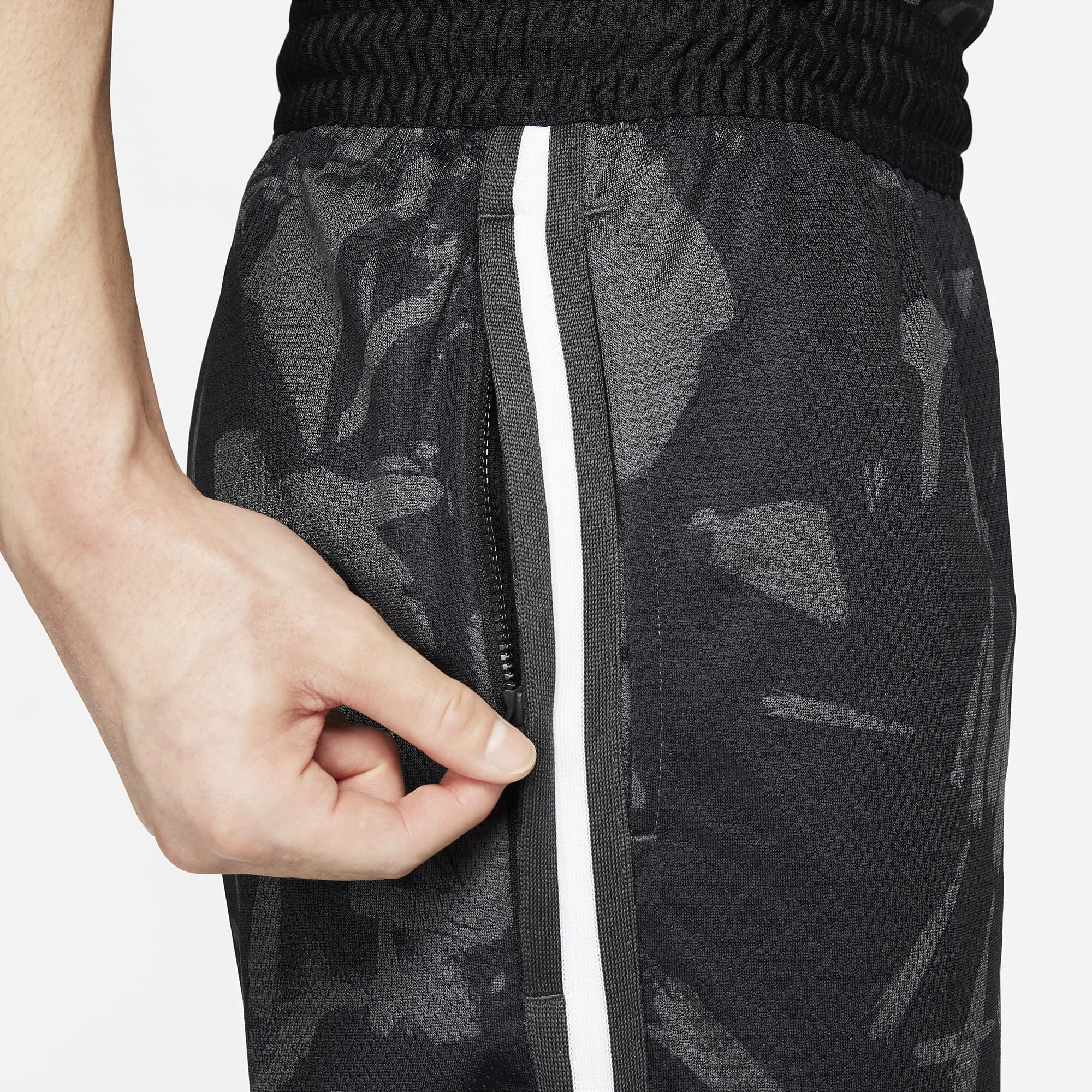 Nike DNA Men's Dri-FIT 6" Basketball Shorts