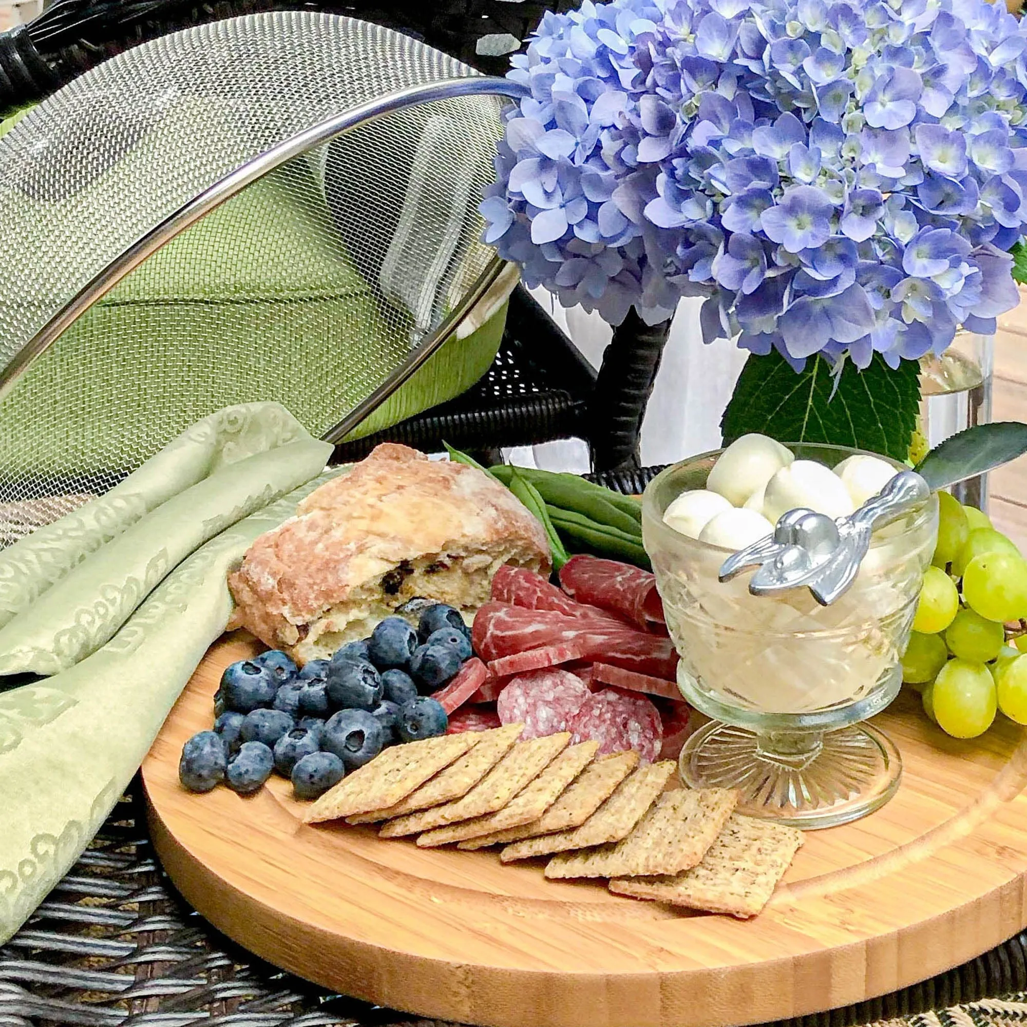 Olive 3 Piece Picnic Cheese Board / Spreader