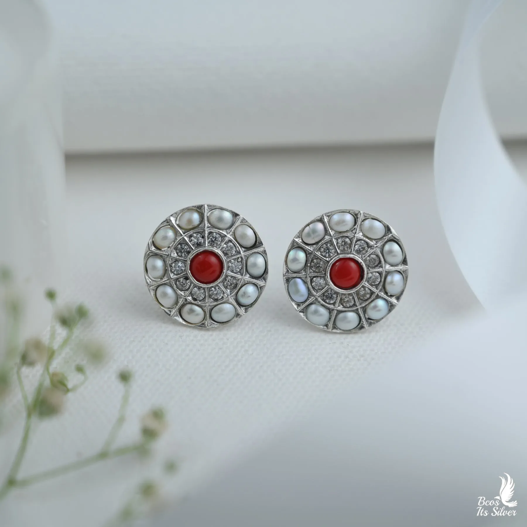 Oxidized Ear Stud - 6167