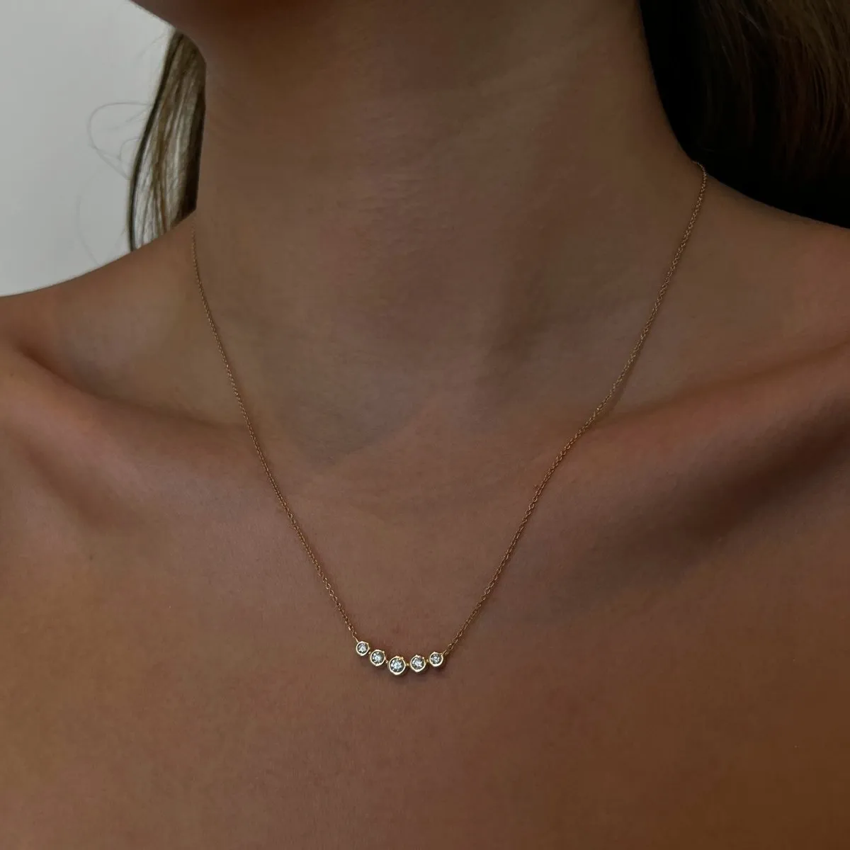 ROUND DIAMOND 14k GOLD NECKLACE